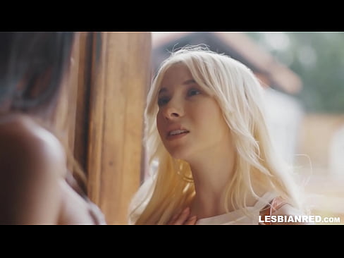 ❤️ Merch yn dod adref ychydig fisoedd yn ddiweddarach ac yn y diwedd yn bwyta pussy ei llysfam ☑Pornor hardd atom ni cy.pornolymp.ru ❤